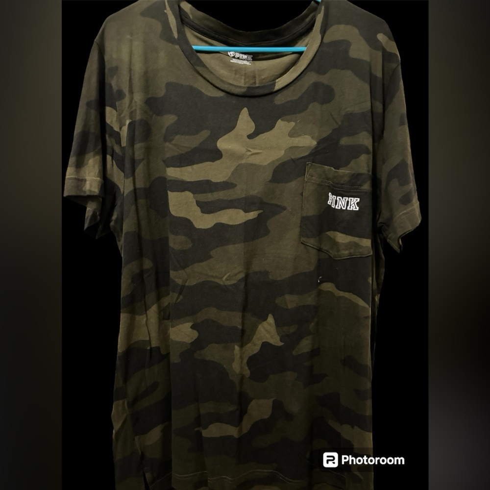 Victoria’s Secret pink